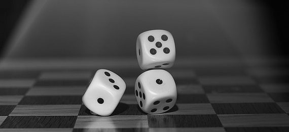 sällskapsspel tärningar dice game