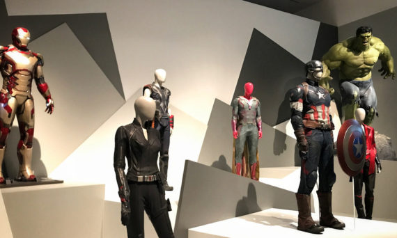 dräkter från Marvel