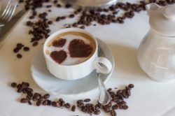 Medlemscafé på Grand, Träff (dekorativ bild)