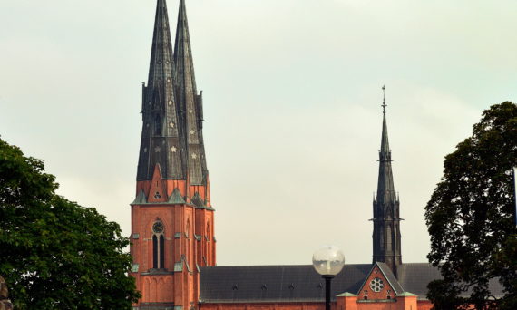 Museidag i Skattkammaren – Uppsala domkyrka - en pilgrimsresa, Kungar och ärkebiskopar (dekorativ bild av Uppsala domkyrka)