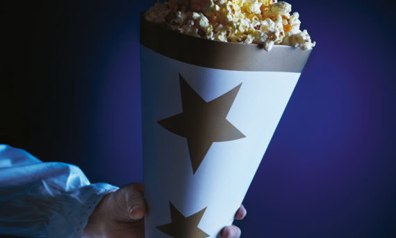 Lussevaka på Filmstaden dekorativ bild av popcorn i en stjärngossestrut)