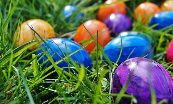 Påskäggsorientering ( dekorativ bild på ägg)