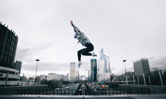 Parkour i Gränbystaden (dekorativ bild)