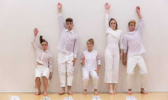 SIGNAL (dekorativ bild)